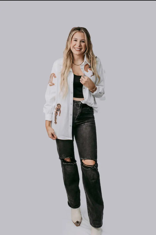 Western cut out embroidery pearl snap button down shirt.