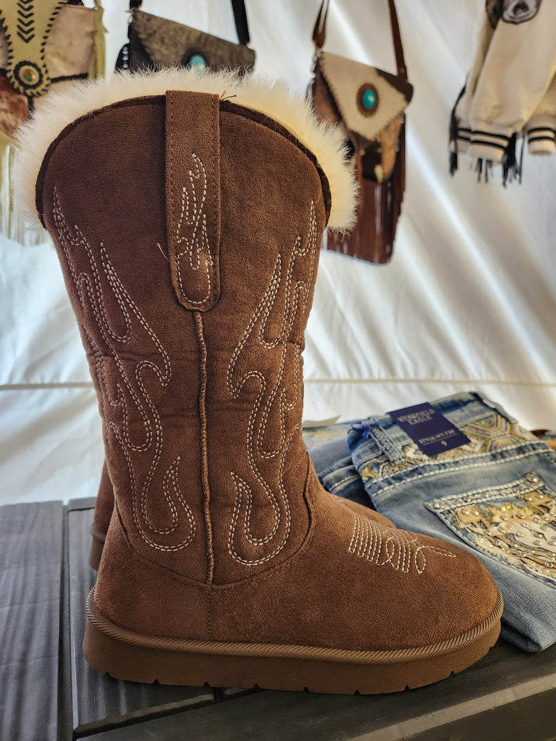 Lined winter western snugs - chocolate