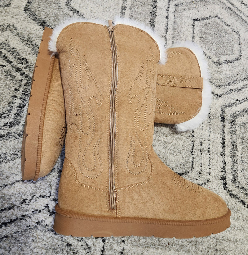 Lined western winter snugs